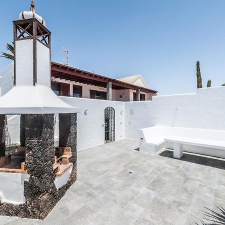 Magnifica Villa Al Lado Del Mar 阿雷西费 外观 照片