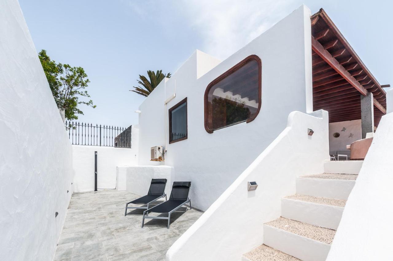 Magnifica Villa Al Lado Del Mar 阿雷西费 外观 照片