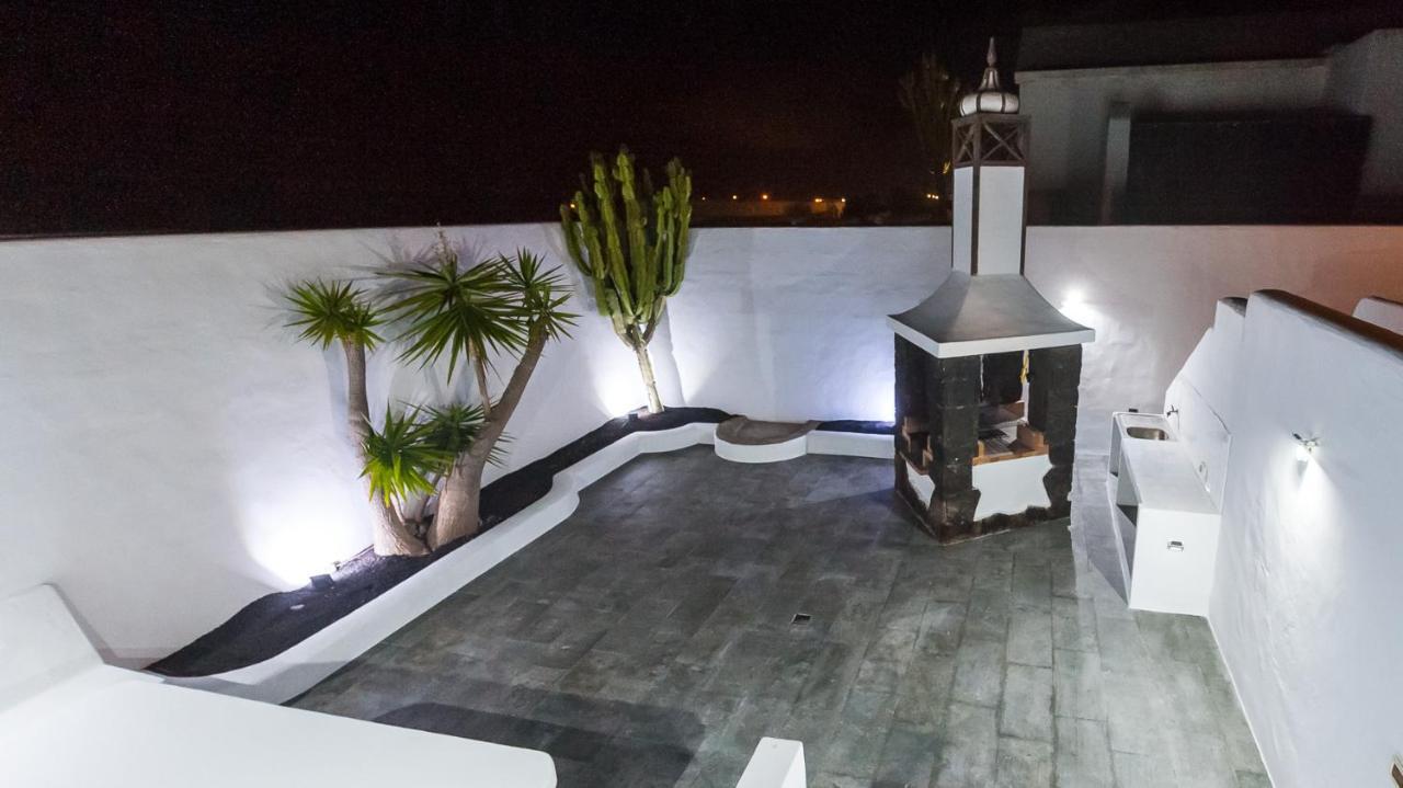 Magnifica Villa Al Lado Del Mar 阿雷西费 外观 照片